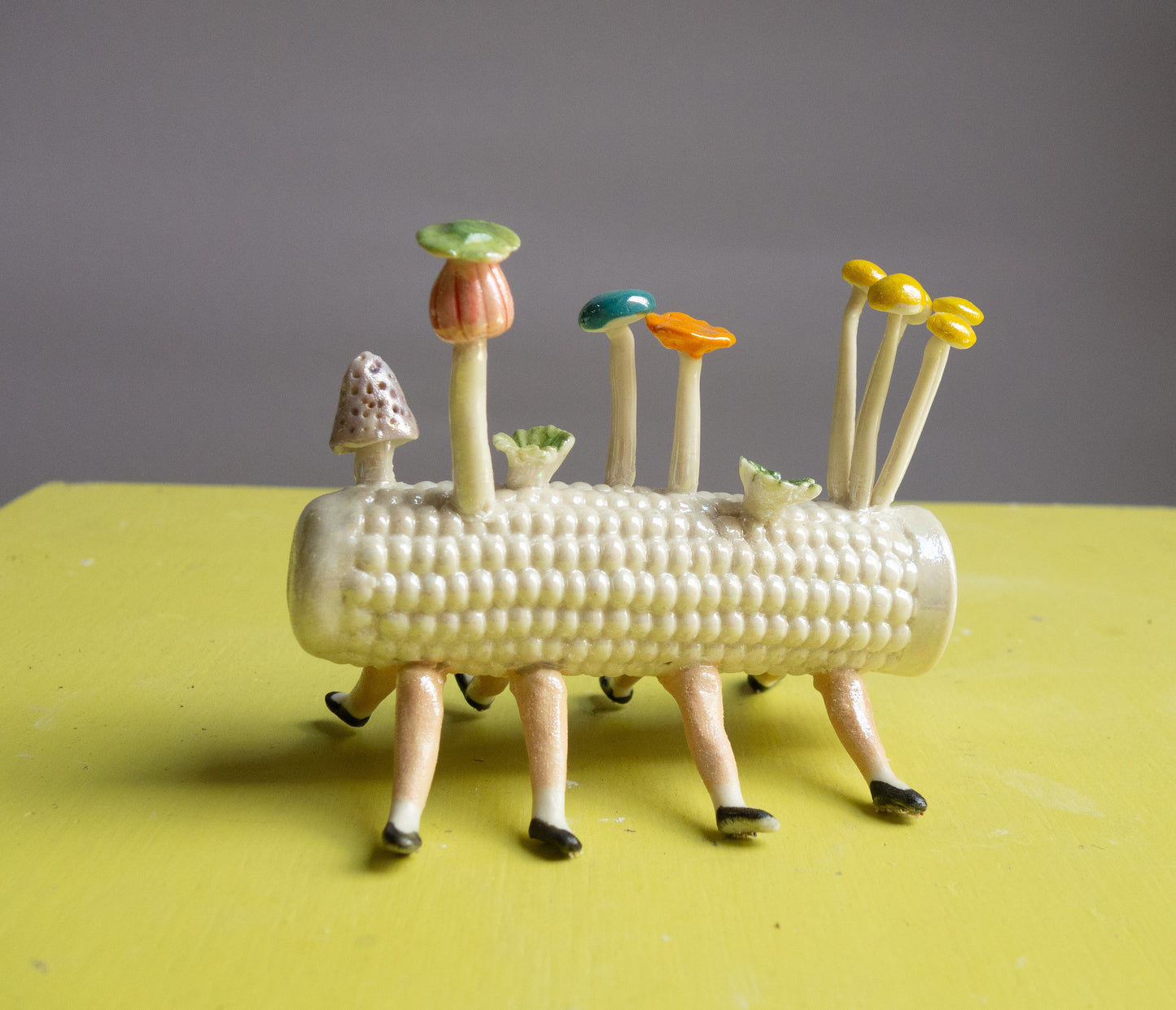 Mini Dancing Corn (Insence Holder)