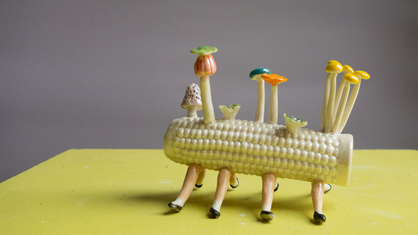 Mini Dancing Corn (Insence Holder)